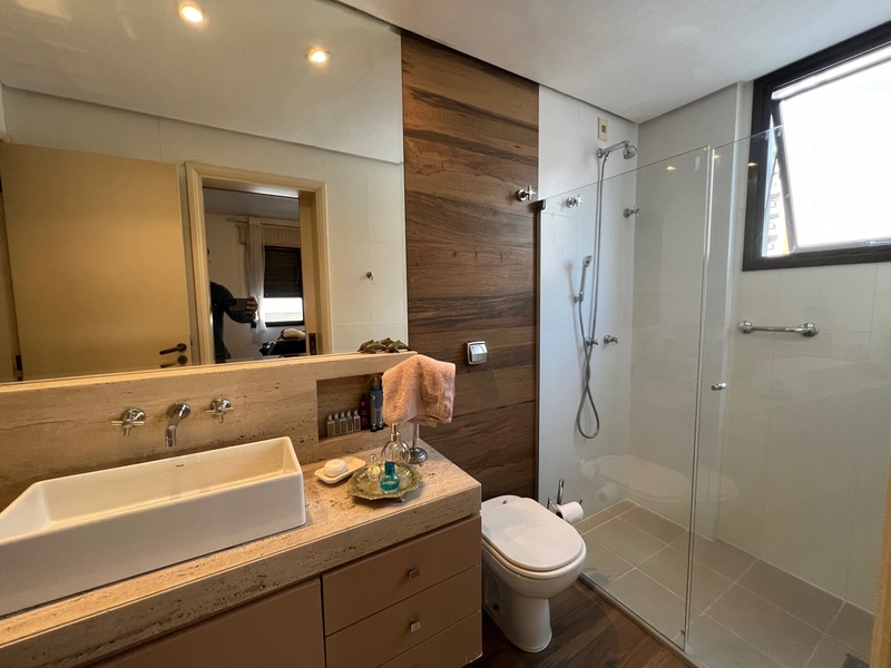 Apartamento no Centro com 3 dormitórios, sendo 1 suíte com 2 vagas: 11ª foto da galeria de imagens do imóvel