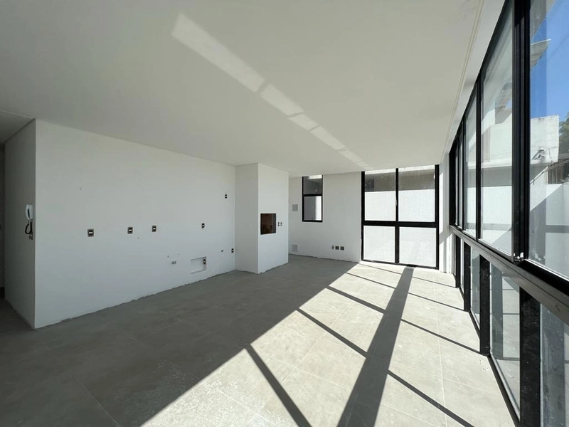 Apartamento em Coqueiros novo com 2 dormitórios 1 suíte e 1 vg - 7 m²: 2ª foto da galeria de imagens do imóvel