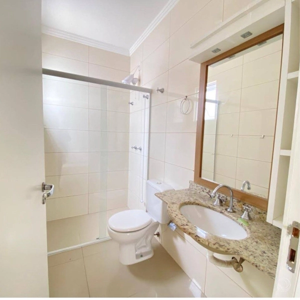 Cobertura à venda em Coqueiros com 3 suítes e 2 vagas de garagem: 19ª foto da galeria de imagens do imóvel