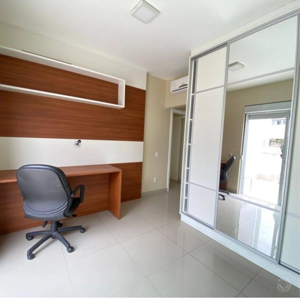 Cobertura à venda em Coqueiros com 3 suítes e 2 vagas de garagem: 18ª foto da galeria de imagens do imóvel