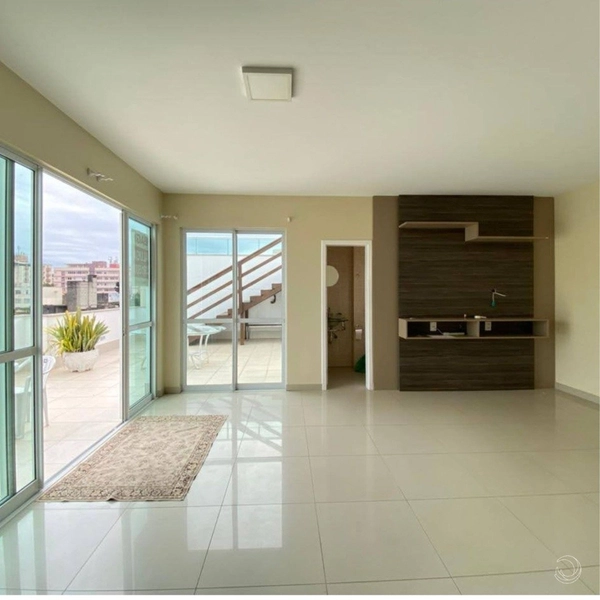Cobertura à venda em Coqueiros com 3 suítes e 2 vagas de garagem: 5ª foto da galeria de imagens do imóvel