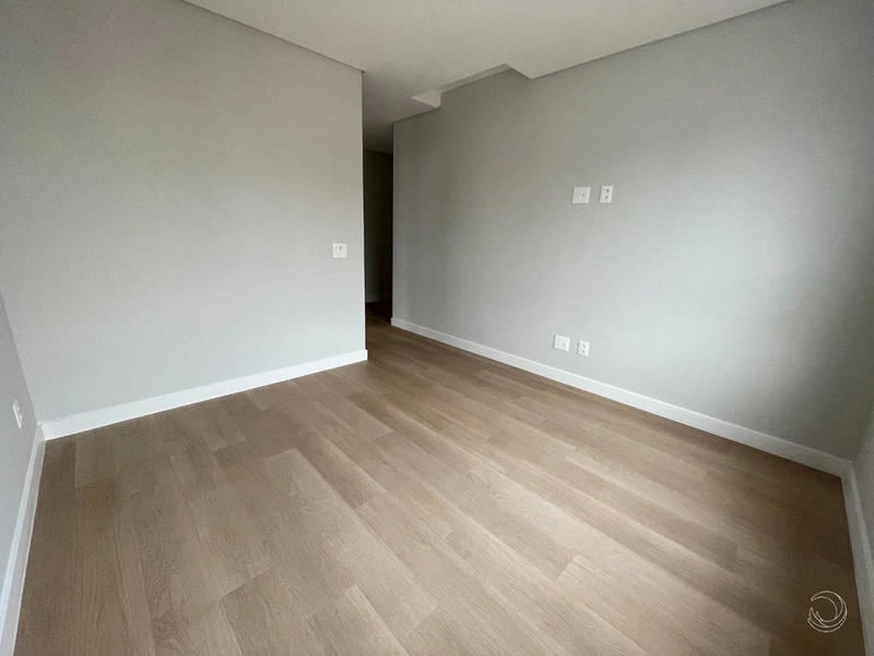 Apartamento no Centro a venda com 3 suítes e 1 vaga - 118m²: 7ª foto da galeria de imagens do imóvel