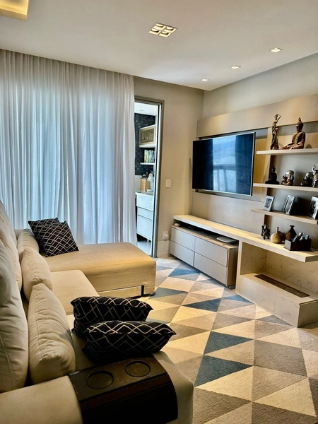 Apartamento a venda no Balneários do Estreito com 3 suítes e 3 vagas: 3ª foto da galeria de imagens do imóvel