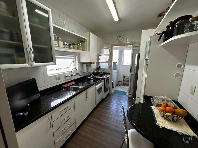 Apartamento no Córrego Grande com 3 dormitórios, sendo 1 suíte e 2 vg: 5ª foto da galeria de imagens do imóvel
