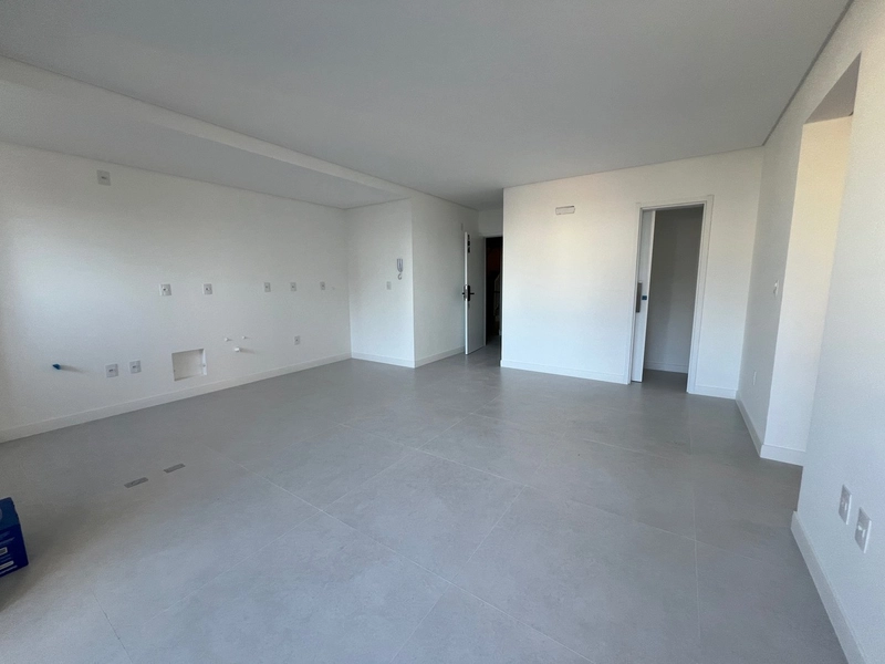 Apartamento Coqueiros com terraço com 2 suítes e 1 vaga de garagem: 8ª foto da galeria de imagens do imóvel