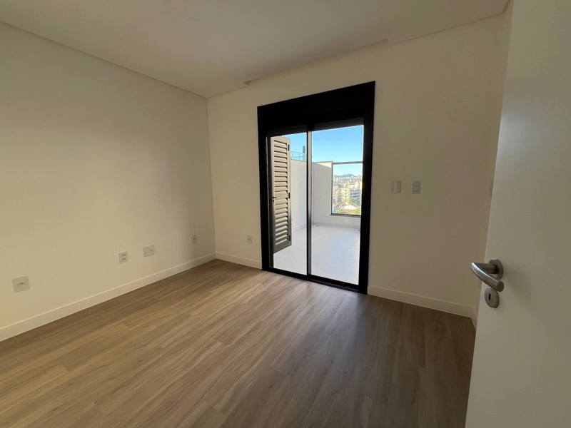 Apartamento Coqueiros com terraço com 2 suítes e 1 vaga de garagem: 14ª foto da galeria de imagens do imóvel