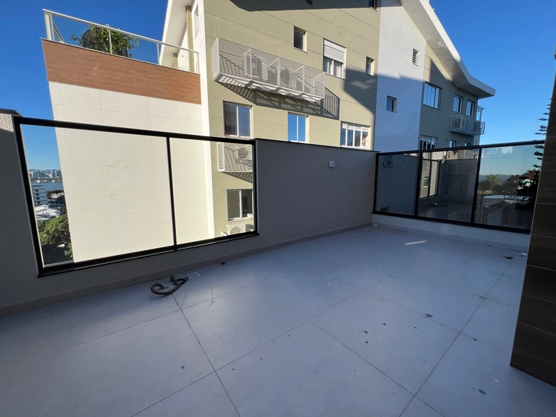 Apartamento Coqueiros com terraço com 2 suítes e 1 vaga de garagem: 12ª foto da galeria de imagens do imóvel