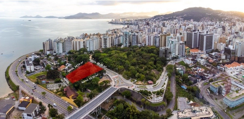 Apartamento no Centro com 3 suítes 234m ²: 2ª foto da galeria de imagens do imóvel