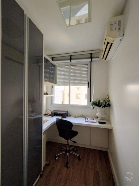 Apartamento no Centro com 3 dormitórios com 1 suítes e 3 vagas: 3ª foto da galeria de imagens do imóvel