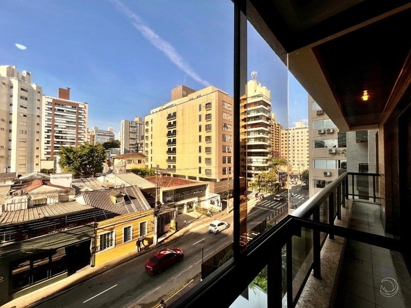 Cobertura na Beira Mar com 4 dormitórios sendo 2 suítes e 2 vagas: 13ª foto da galeria de imagens do imóvel