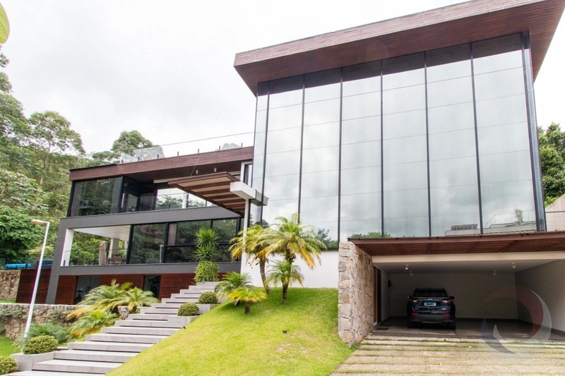 Casa em Cacupé em Condomínio fechado com 4 dormitórios 4 suítes e 2 v: 63ª foto da galeria de imagens do imóvel