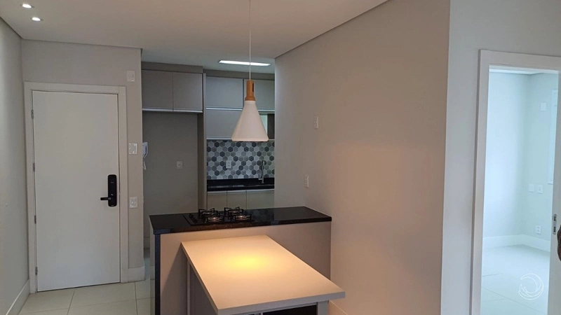 Apartamento no Centro com 2 dormitórios 1 suíte e 1 vg -semi mobiliado: 2ª foto da galeria de imagens do imóvel