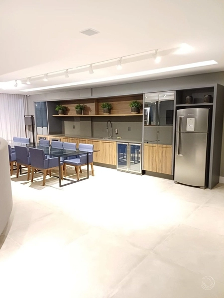 Apartamento no Centro com 2 dormitórios 1 suíte e 1 vg -semi mobiliado: 11ª foto da galeria de imagens do imóvel