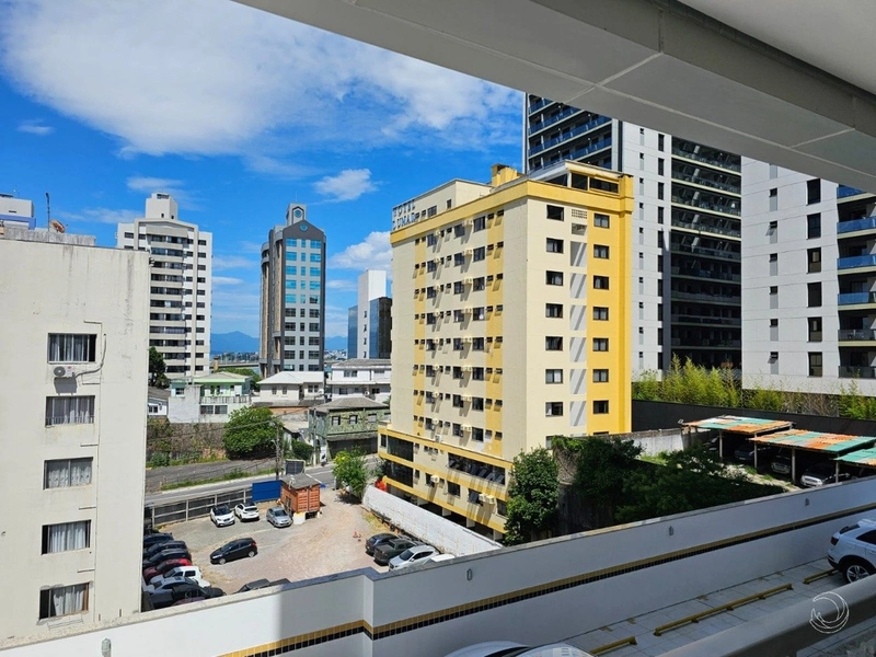 Apartamento no Centro com 2 dormitórios 1 suíte e 1 vg -semi mobiliado: 6ª foto da galeria de imagens do imóvel