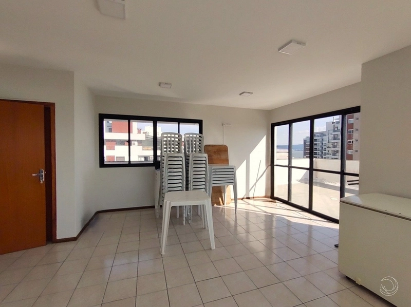 Apartamento na Agronômica com 3 dormitórios sendo 1 suíte e 1 vaga: 35ª foto da galeria de imagens do imóvel