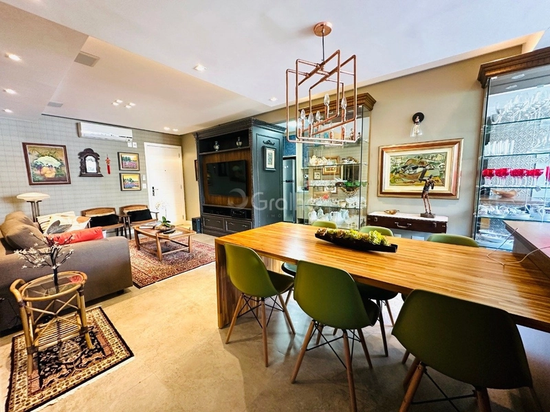 Apartamento no centro com 2 dormitórios 1 suíte e 2 vagas: 4ª foto da galeria de imagens do imóvel