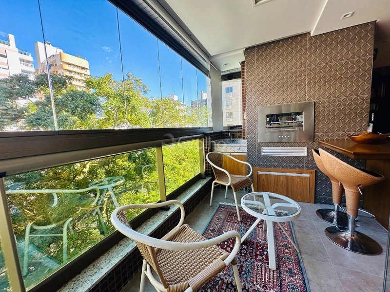 Apartamento no centro com 2 dormitórios 1 suíte e 2 vagas: 9ª foto da galeria de imagens do imóvel