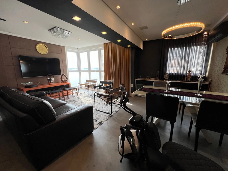 Apartamento no Centro com 1dormitórios com 1 suíte e 1 vaga de garagem: 15ª foto da galeria de imagens do imóvel