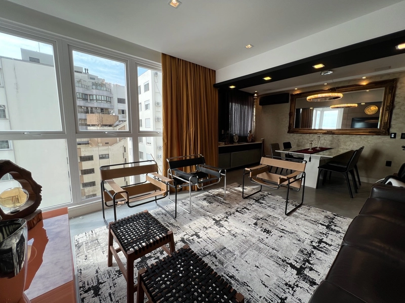 Apartamento no Centro com 1dormitórios com 1 suíte e 1 vaga de garagem: 1ª foto da galeria de imagens do imóvel