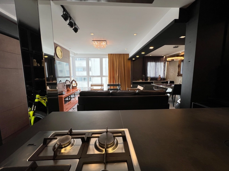 Apartamento no Centro com 1dormitórios com 1 suíte e 1 vaga de garagem: 23ª foto da galeria de imagens do imóvel