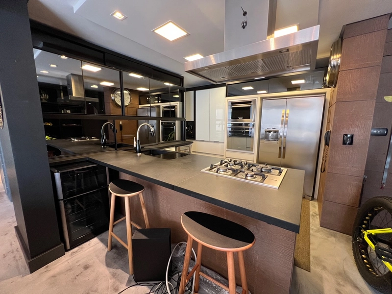 Apartamento no Centro com 1dormitórios com 1 suíte e 1 vaga de garagem: 18ª foto da galeria de imagens do imóvel
