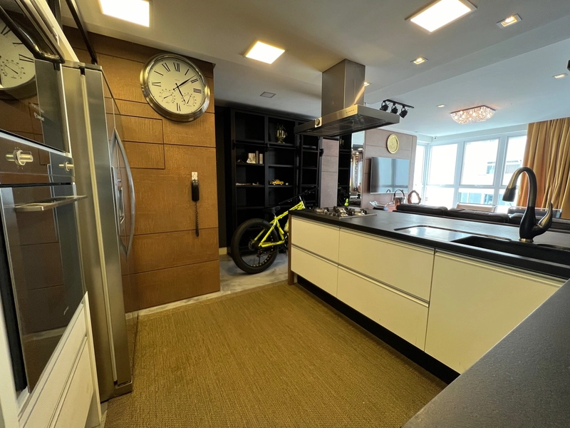Apartamento no Centro com 1dormitórios com 1 suíte e 1 vaga de garagem: 22ª foto da galeria de imagens do imóvel
