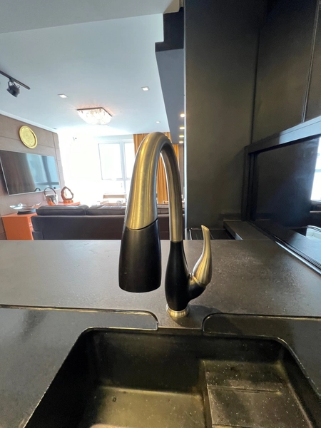 Apartamento no Centro com 1dormitórios com 1 suíte e 1 vaga de garagem: 24ª foto da galeria de imagens do imóvel