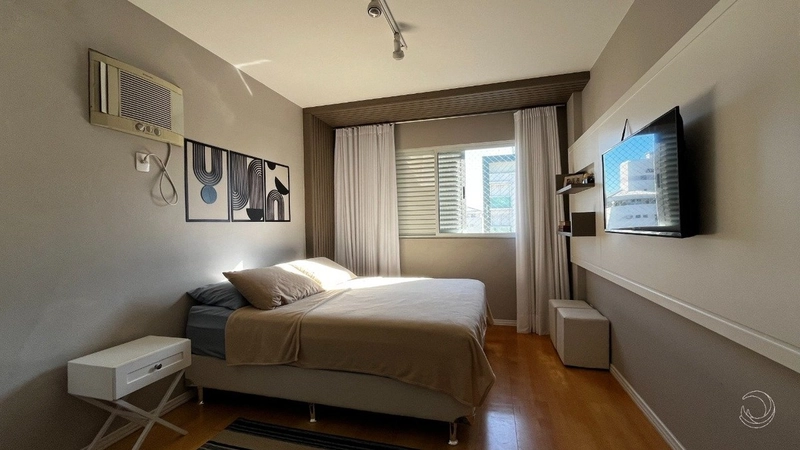 Apartamento no Centro com 4 dormitórios, sendo 1 suíte e 4 vagas 147m²: 6ª foto da galeria de imagens do imóvel