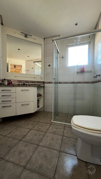 Apartamento no Centro com 4 dormitórios, sendo 1 suíte e 4 vagas 147m²: 11ª foto da galeria de imagens do imóvel