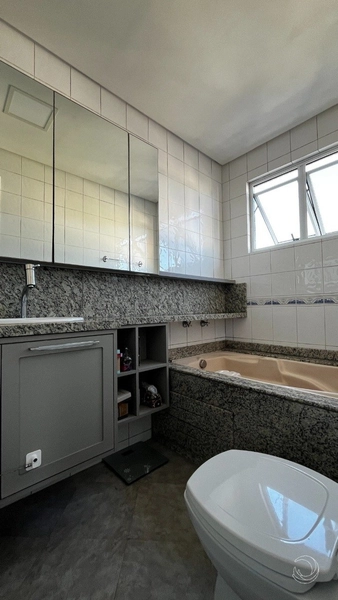 Apartamento no Centro com 4 dormitórios, sendo 1 suíte e 4 vagas 147m²: 26ª foto da galeria de imagens do imóvel