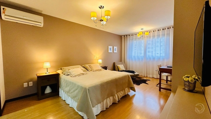 Casa no Córrego Grande com 4 dormitórios sendo 1 suíte - 220 m²: 33ª foto da galeria de imagens do imóvel