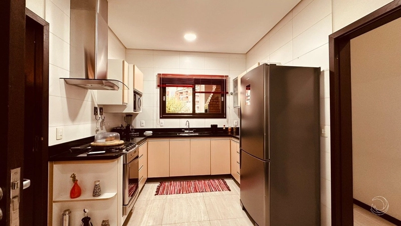 Casa no Córrego Grande com 4 dormitórios sendo 1 suíte - 220 m²: 23ª foto da galeria de imagens do imóvel
