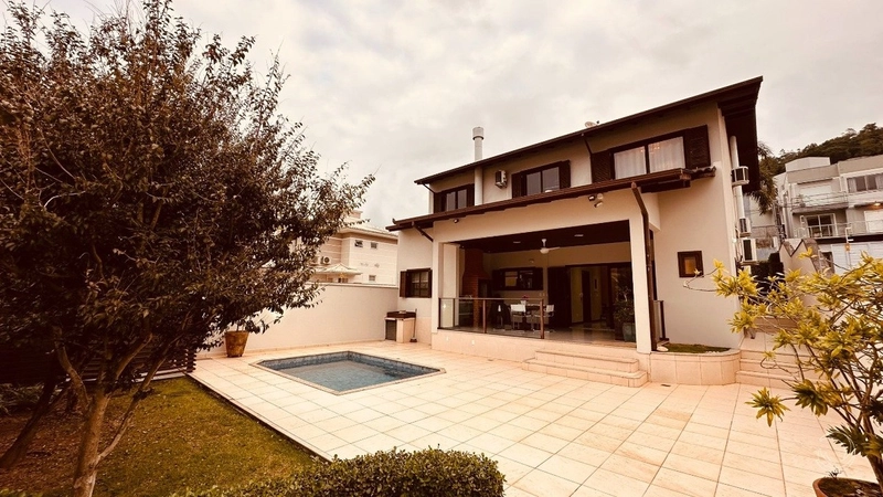 Casa no Córrego Grande com 4 dormitórios sendo 1 suíte - 220 m²: 44ª foto da galeria de imagens do imóvel