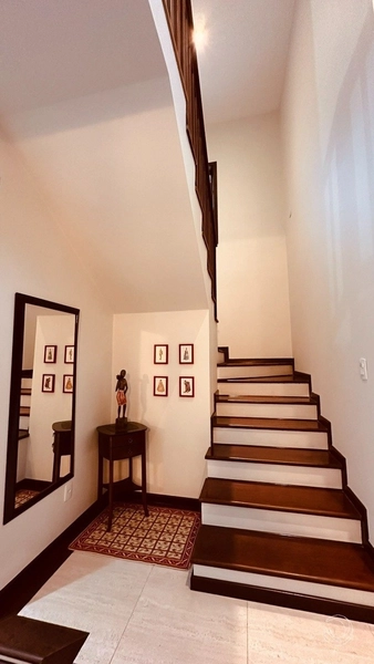 Casa no Córrego Grande com 4 dormitórios sendo 1 suíte - 220 m²: 28ª foto da galeria de imagens do imóvel