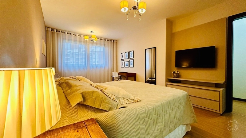 Casa no Córrego Grande com 4 dormitórios sendo 1 suíte - 220 m²: 34ª foto da galeria de imagens do imóvel