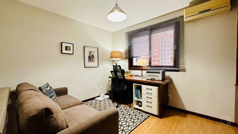Casa no Córrego Grande com 4 dormitórios sendo 1 suíte - 220 m²: 18ª foto da galeria de imagens do imóvel