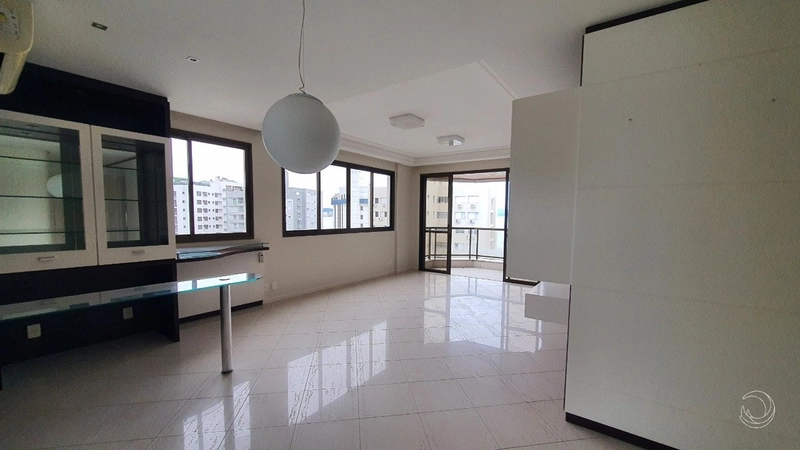 Apartamento na agronômica com 3 dormitórios, sendo 1 suíte e 1 vaga: 2ª foto da galeria de imagens do imóvel