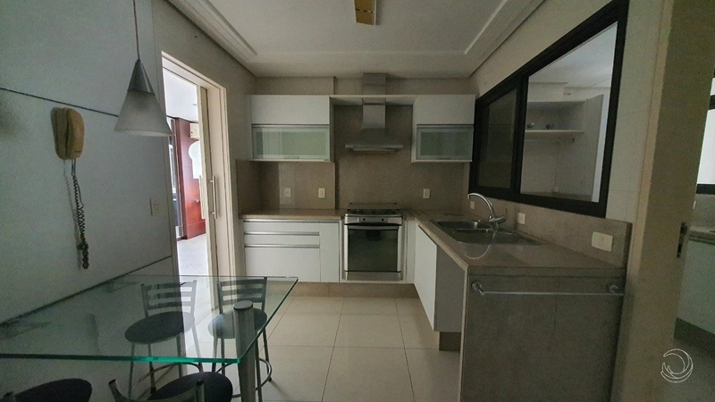 Apartamento na agronômica com 3 dormitórios, sendo 1 suíte e 1 vaga: 28ª foto da galeria de imagens do imóvel