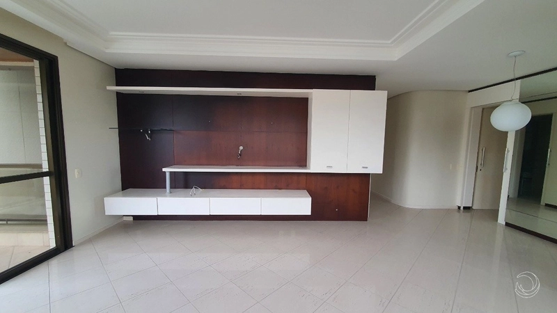 Apartamento na agronômica com 3 dormitórios, sendo 1 suíte e 1 vaga: 3ª foto da galeria de imagens do imóvel
