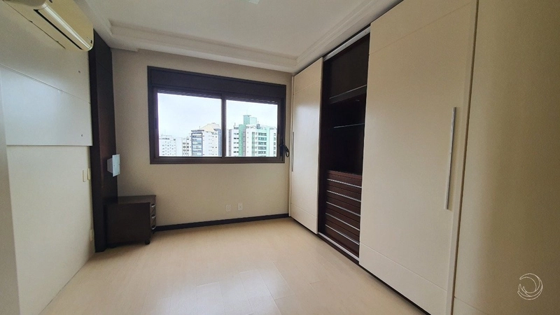 Apartamento na agronômica com 3 dormitórios, sendo 1 suíte e 1 vaga: 19ª foto da galeria de imagens do imóvel