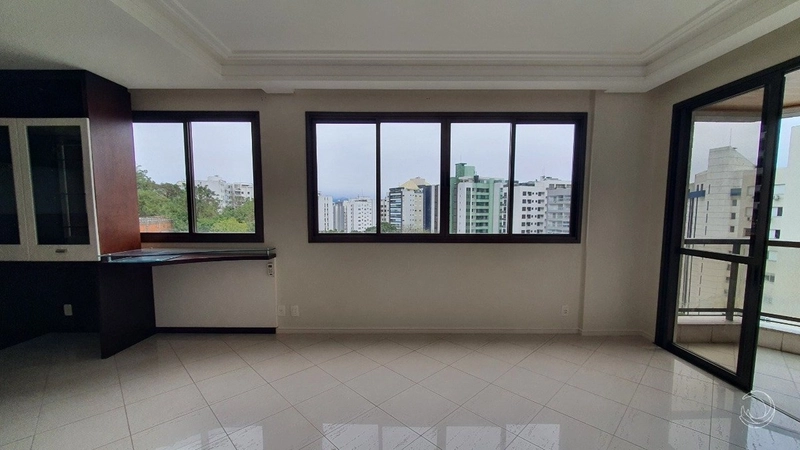Apartamento na agronômica com 3 dormitórios, sendo 1 suíte e 1 vaga: 16ª foto da galeria de imagens do imóvel