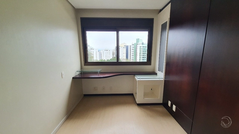 Apartamento na agronômica com 3 dormitórios, sendo 1 suíte e 1 vaga: 6ª foto da galeria de imagens do imóvel