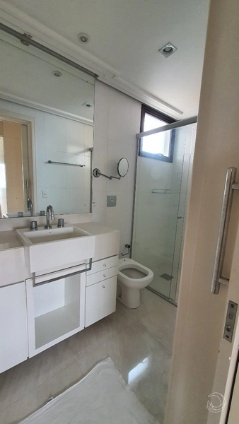 Apartamento na agronômica com 3 dormitórios, sendo 1 suíte e 1 vaga: 5ª foto da galeria de imagens do imóvel