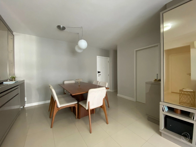 Apartamento no Itacurubi com 3 dormitórios, sendo 1 suítes e 2 vagas: 2ª foto da galeria de imagens do imóvel