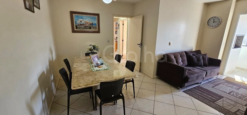 Apartamento na Trindade com 3 dormitórios 1 suíte com 1 vaga: 2ª foto da galeria de imagens do imóvel