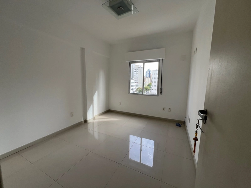 Apartamento no Centro com 3 dormitórios 1 suíte e 1 vaga 105m²: 12ª foto da galeria de imagens do imóvel