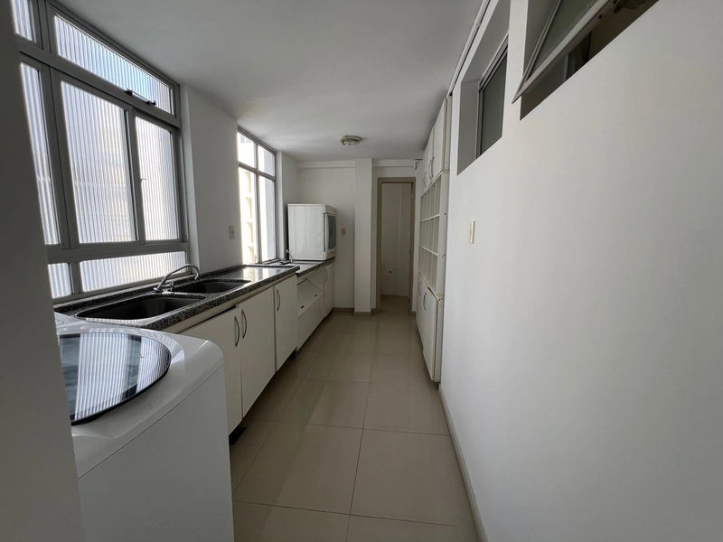 Apartamento no Centro com 3 dormitórios 1 suíte e 1 vaga 105m²: 8ª foto da galeria de imagens do imóvel