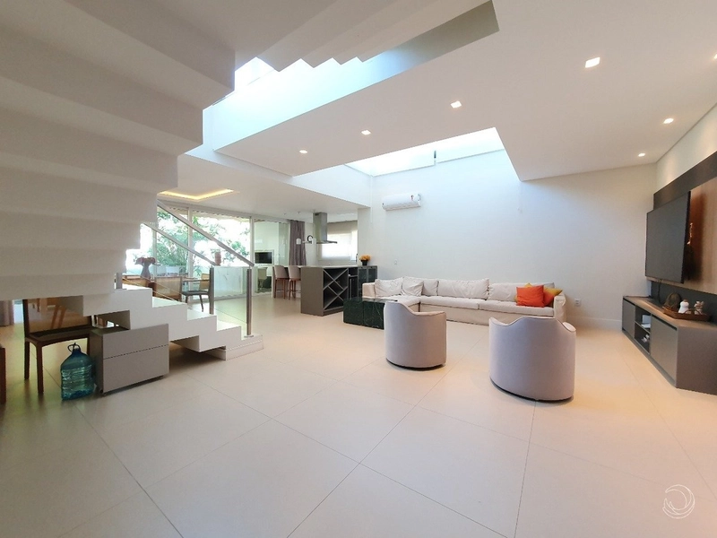 Casa residencial em condomínio fechado com 4 dorm. sendo 4 suítes: 35ª foto da galeria de imagens do imóvel