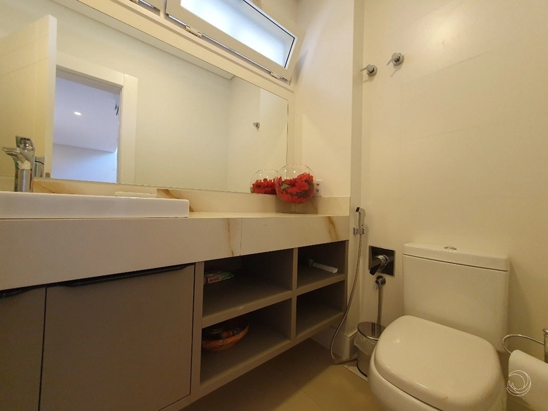 Casa residencial em condomínio fechado com 4 dorm. sendo 4 suítes: 38ª foto da galeria de imagens do imóvel