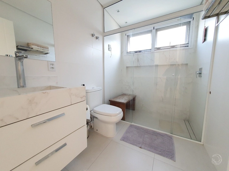 Casa residencial em condomínio fechado com 4 dorm. sendo 4 suítes: 14ª foto da galeria de imagens do imóvel